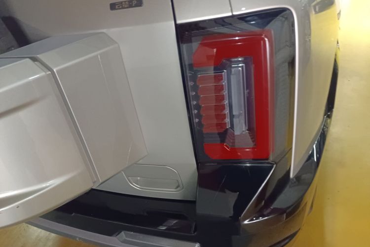 FangChengBao Leopard 8 2024 imagem de carro #8