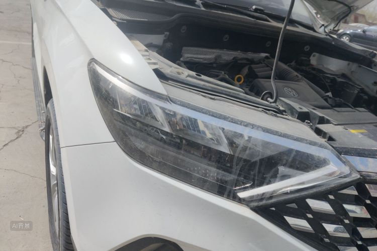 VS5 2021 car image #8