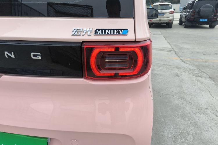 MG Hongguang MINI EV 2022 car image #8