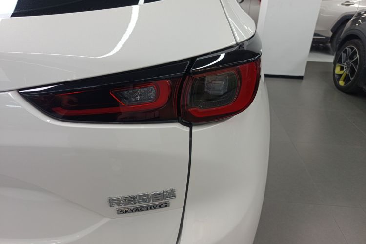 Mazda CX-5 2025 car image #8