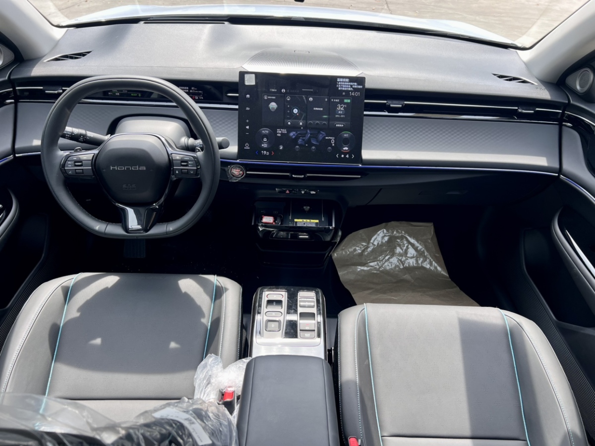 Honda e:NP2 2025 car image #8