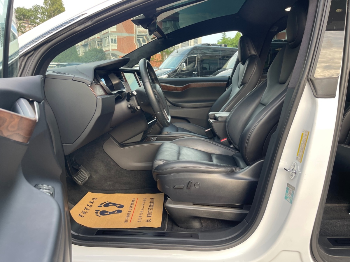 特斯拉 赛博越野旅行车 2020 汽车图片 #8