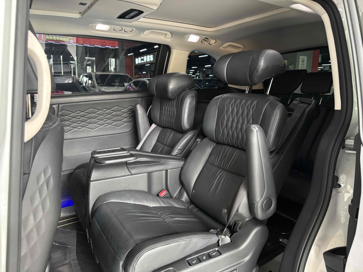 Honda Elysion 2023 car image #8