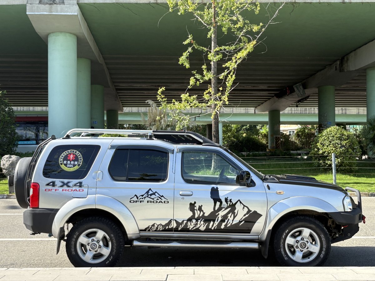 日产 日产帕拉丁 2011 汽车图片 #8