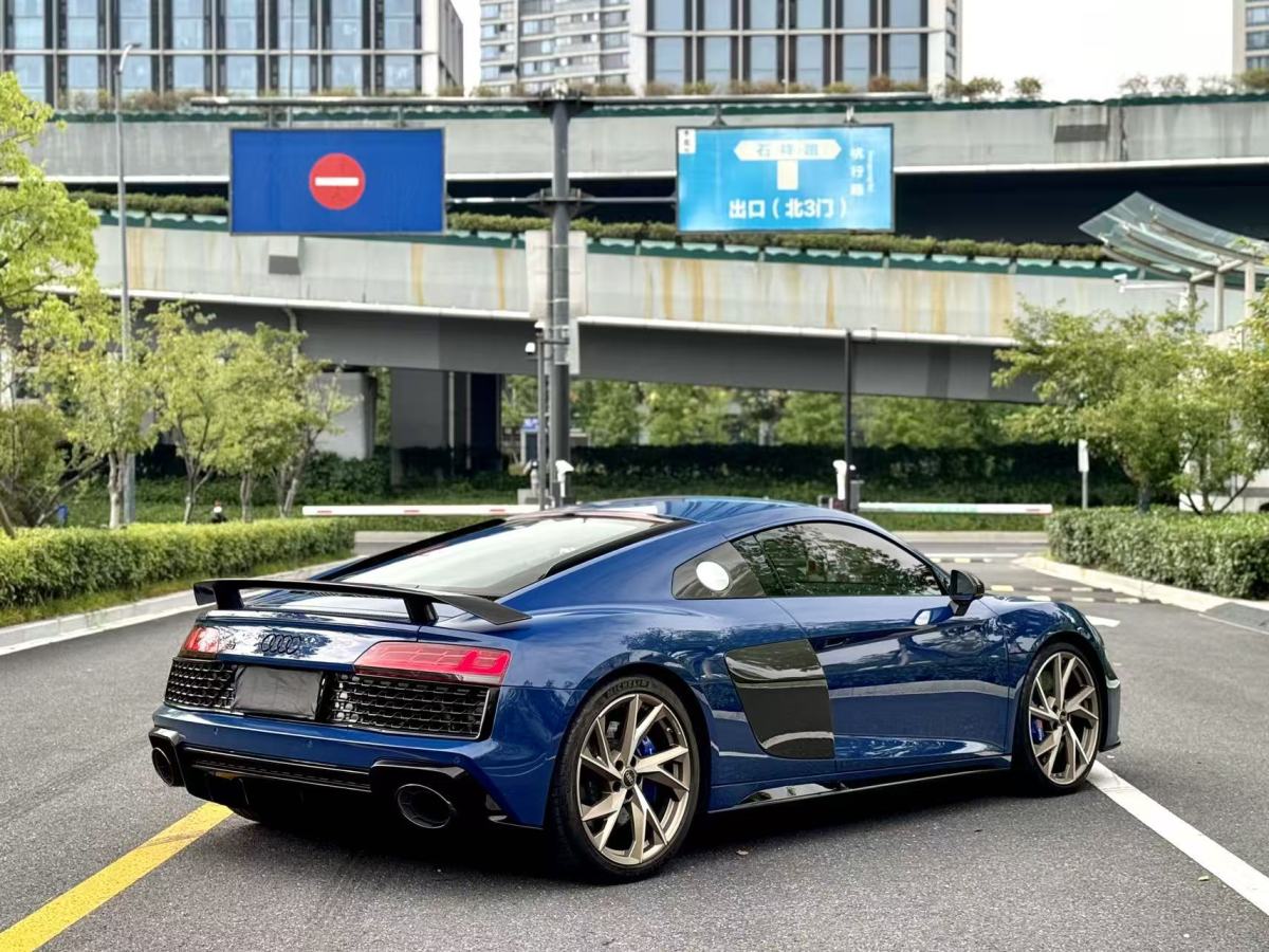 Audi R8 2022 #8 Audi R8 2022 car image #8