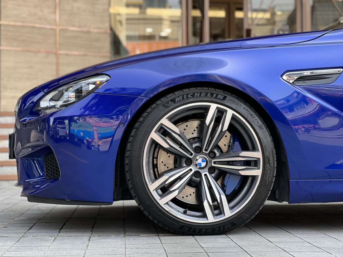 BMW M6 2013 car image #8