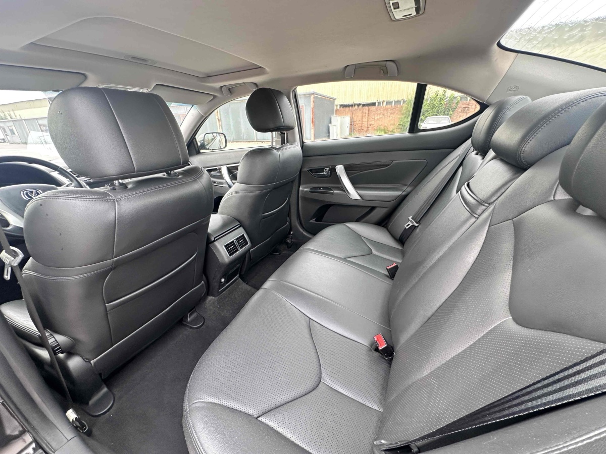 Changan Raeton 2016 car image #8