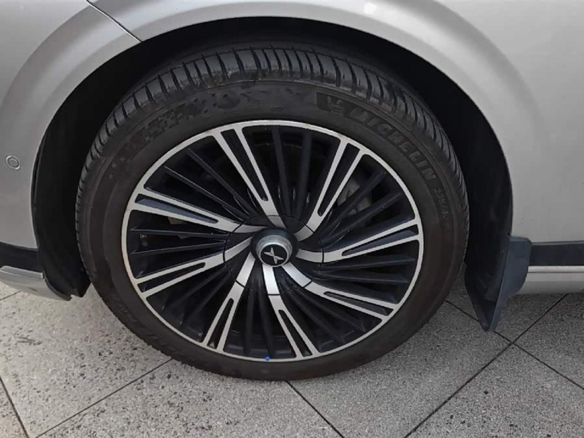 Xpeng G9 2024 #8 Xpeng G9 2024 immagine di auto #8