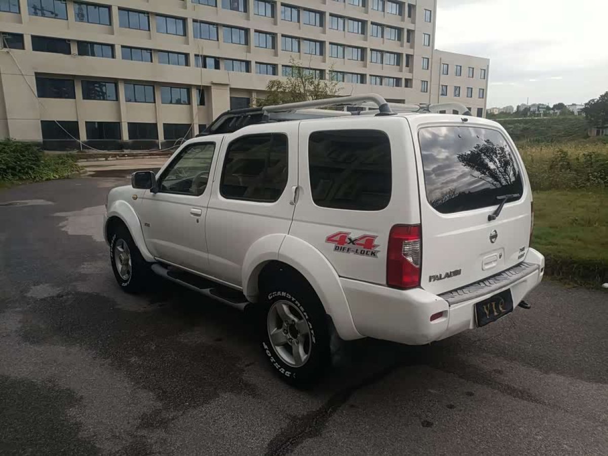 日产 日产帕拉丁 2009 汽车图片 #8