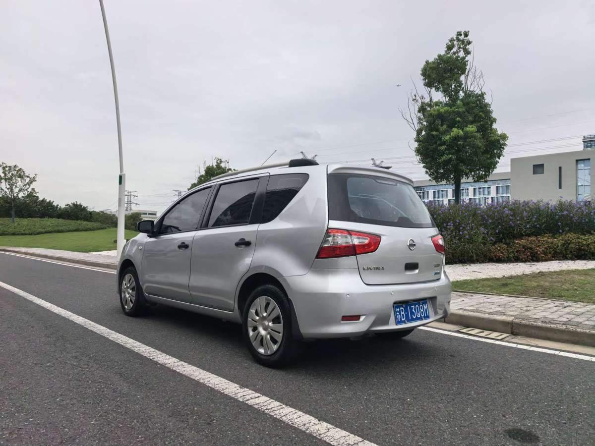 日产 骊威 2013 汽车图片 #8