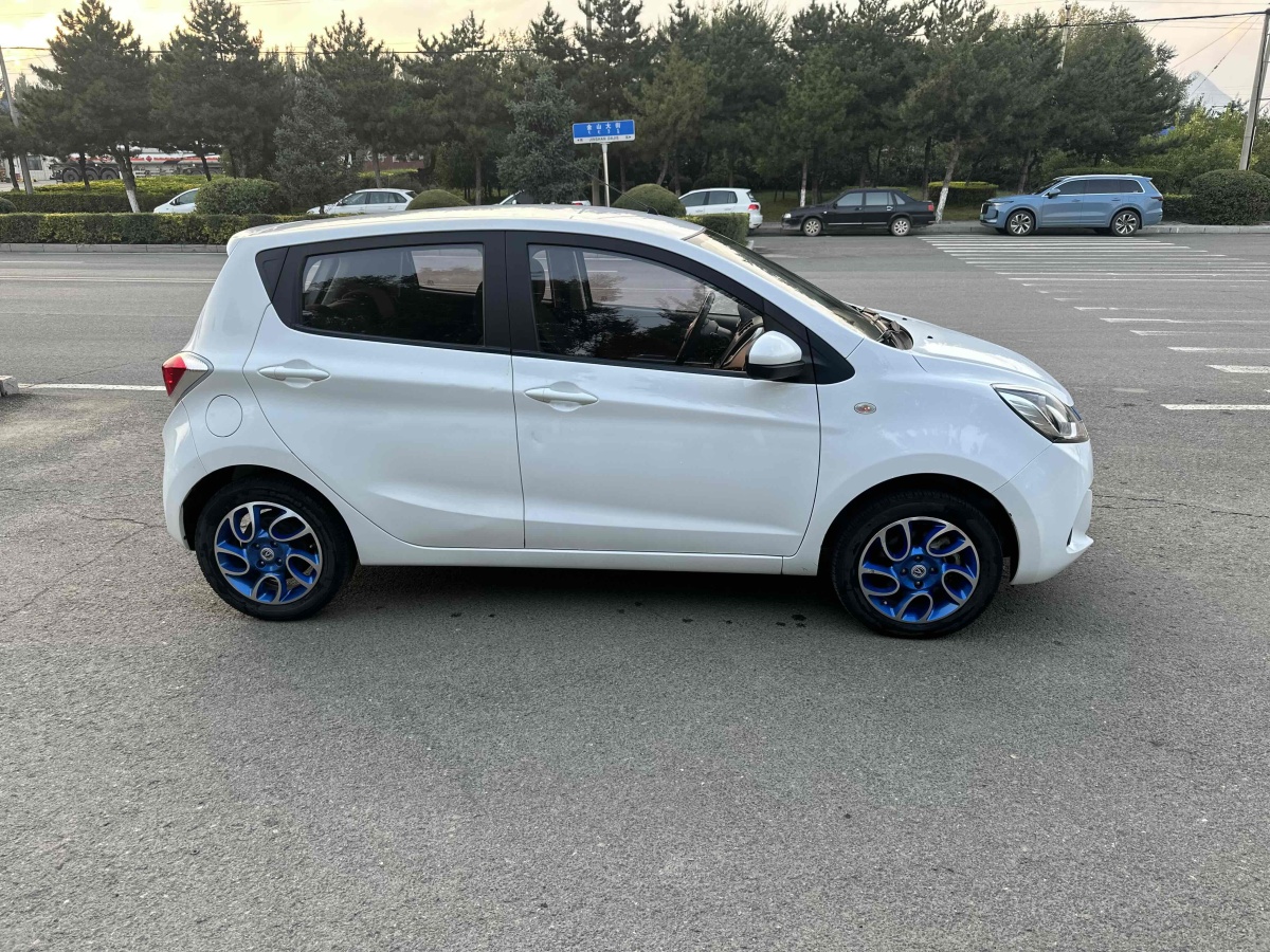 Changan BenBen EV 2019 car image #8