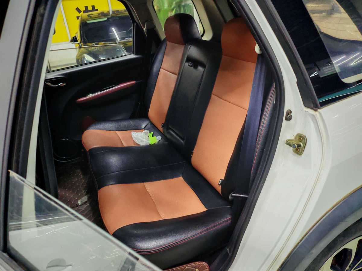 Forthing JOYEAR X3 2016 immagine di auto #8