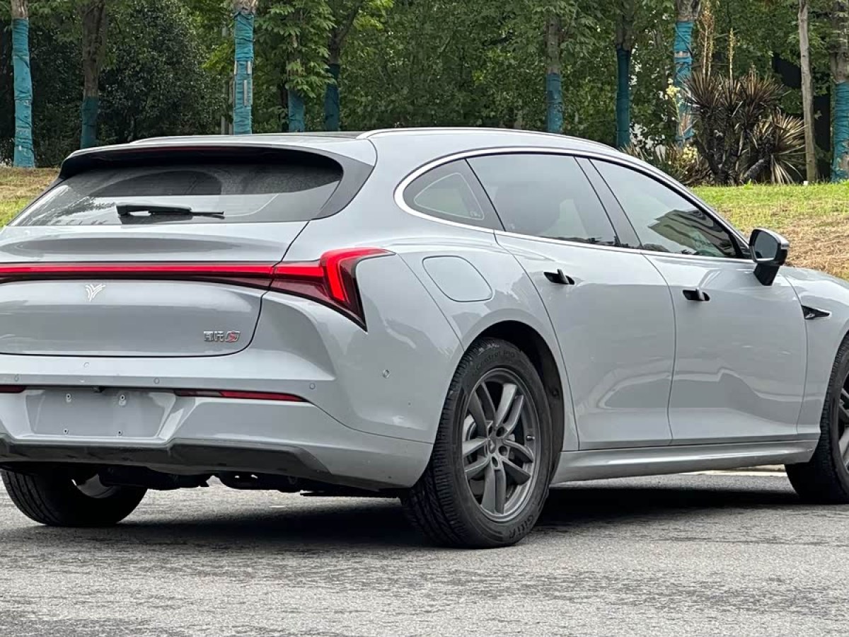 哪吒汽车 哪吒S猎装 2024 汽车图片 #8