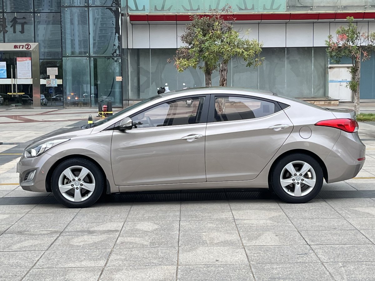 Hyundai Elantra MD 2013 car image #8