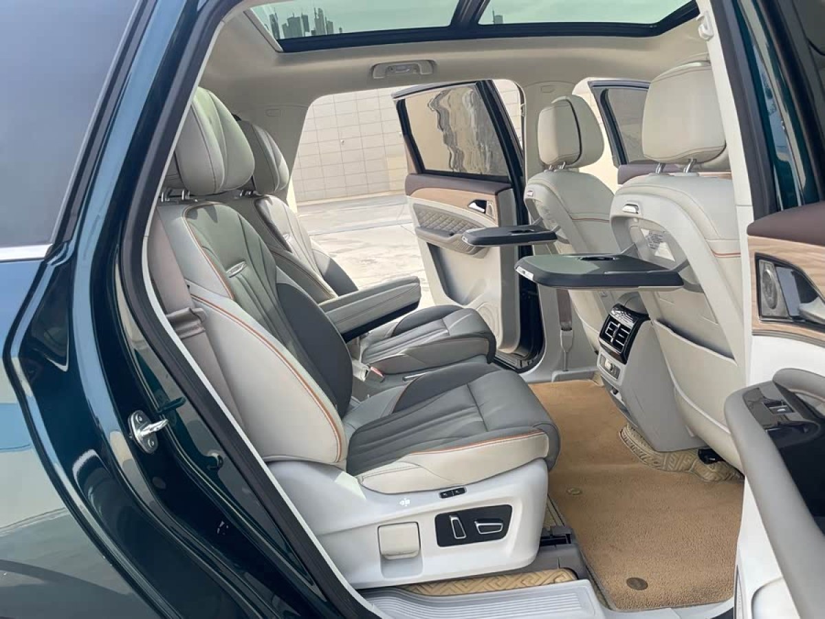 Forthing Yacht 2023 car image #8