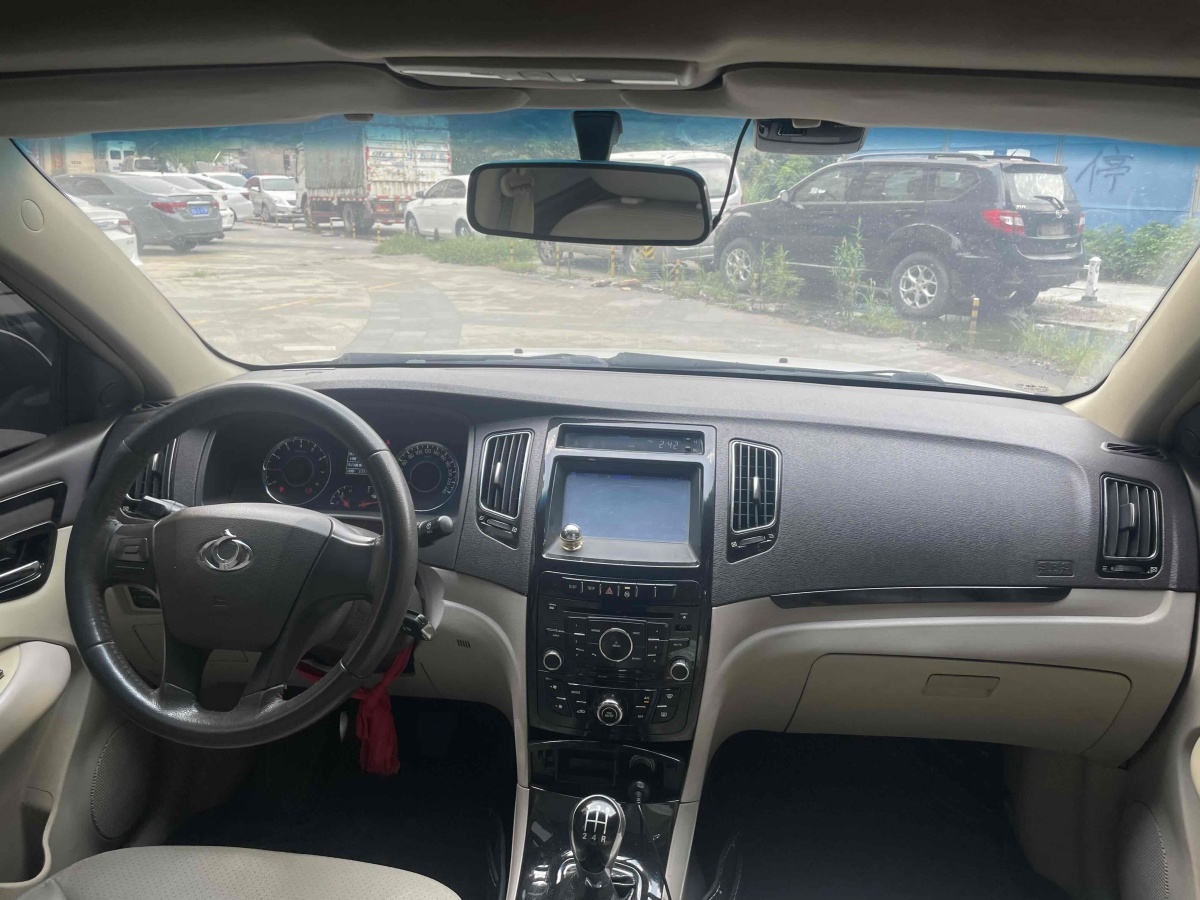 GEELY GC7 2012 #8 GEELY GC7 2012 car image #8