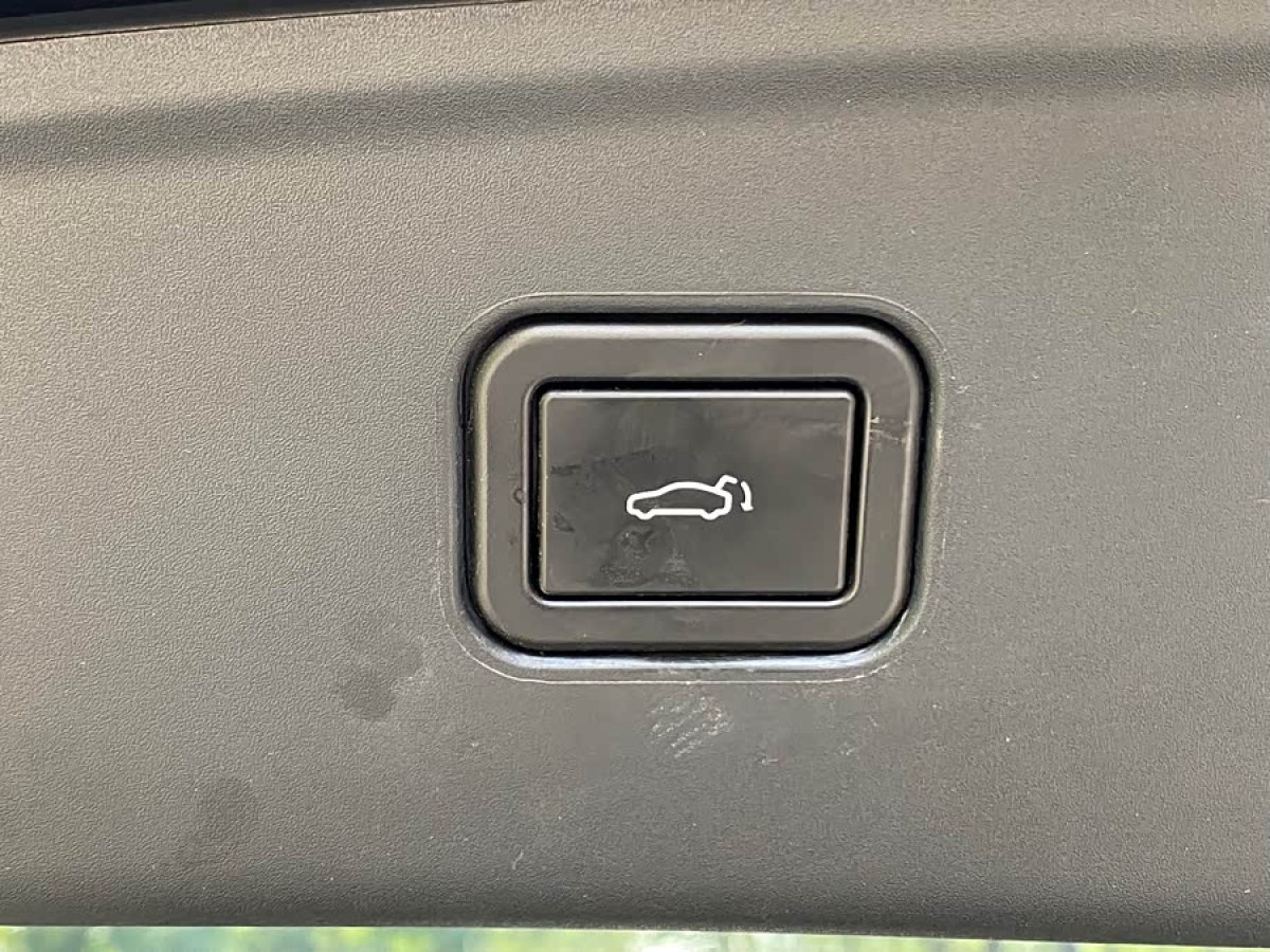 Deepal L07 2024 #8 Deepal L07 2024 car image #8