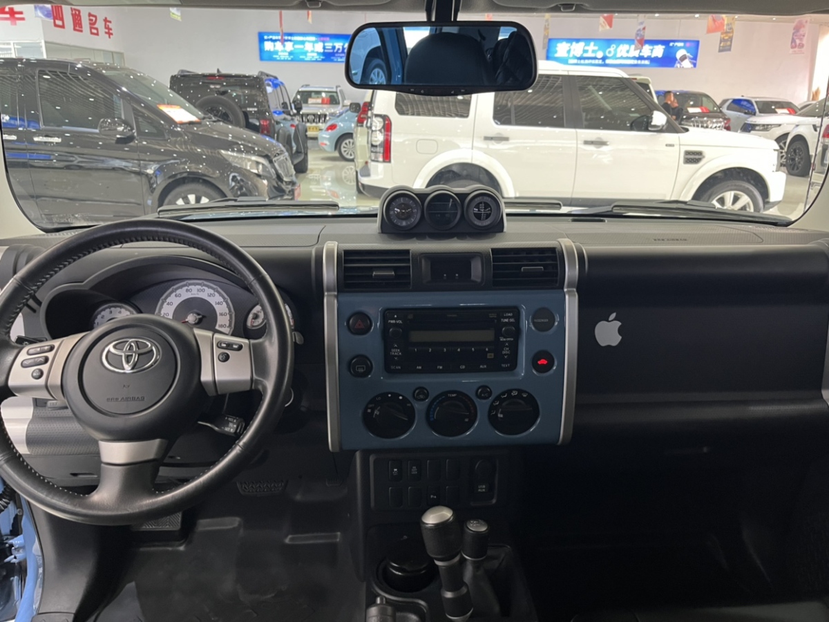 Toyota FJ Cruiser 2018 #8 Toyota FJ Cruiser 2018 immagine di auto #8