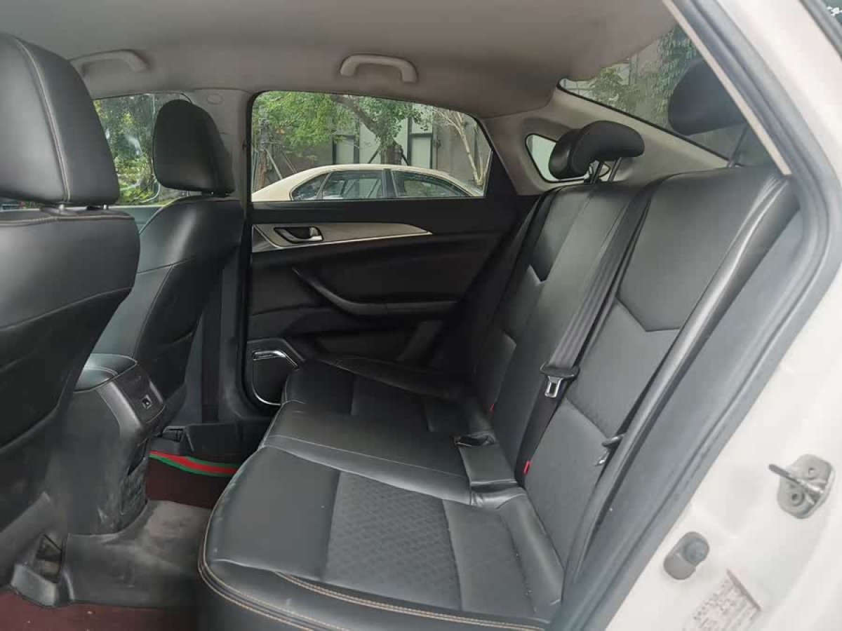 Changan Eado EV 2019 image de voiture #8