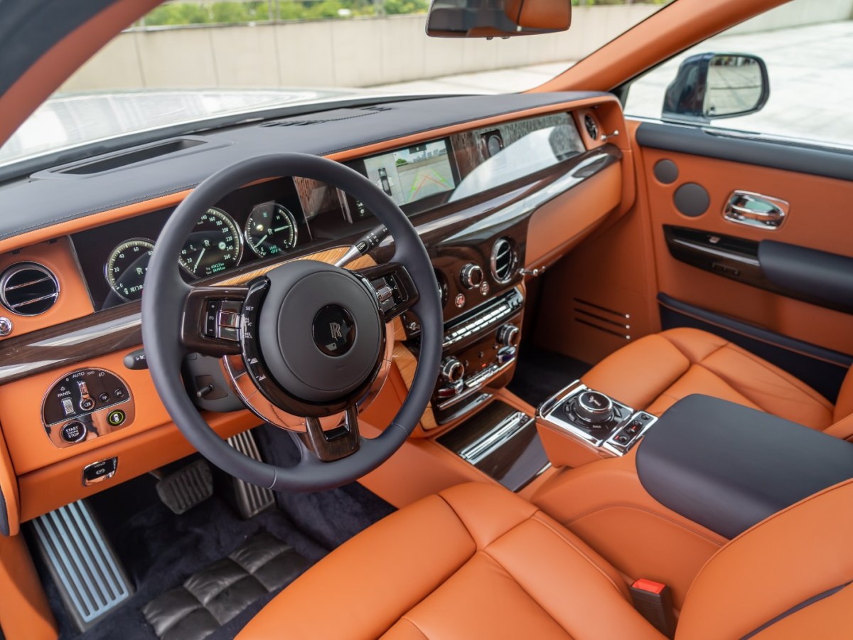 劳斯莱斯 幻影 2023 汽车图片 #8