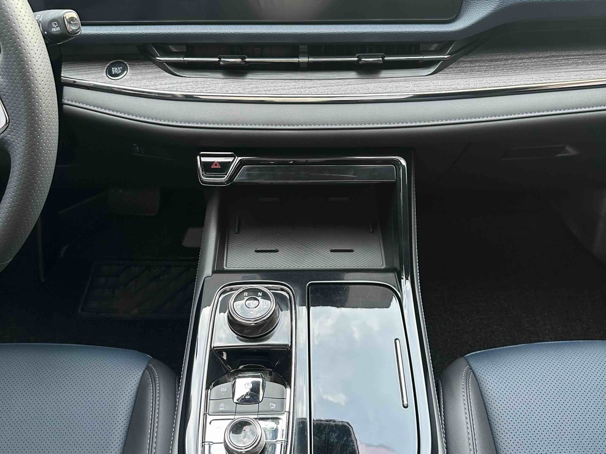 Ford Equator Sport 2023 #8 Ford Equator Sport 2023 car image #8