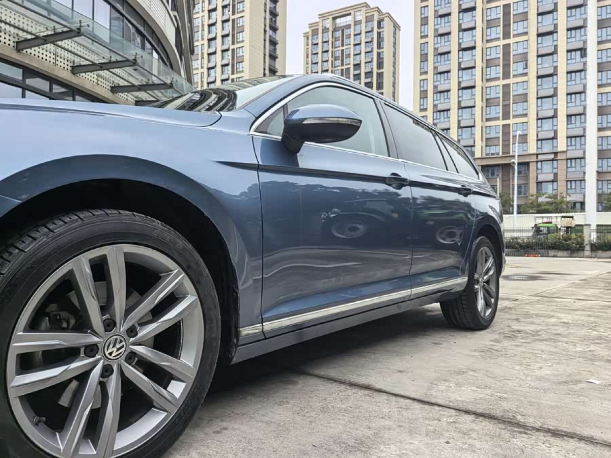 Volkswagen Passat Variant 2017 immagine di auto #8