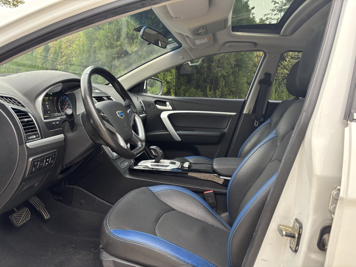 GEELY Emgrand New Energy 2016 #8 GEELY Emgrand New Energy 2016 car image #8