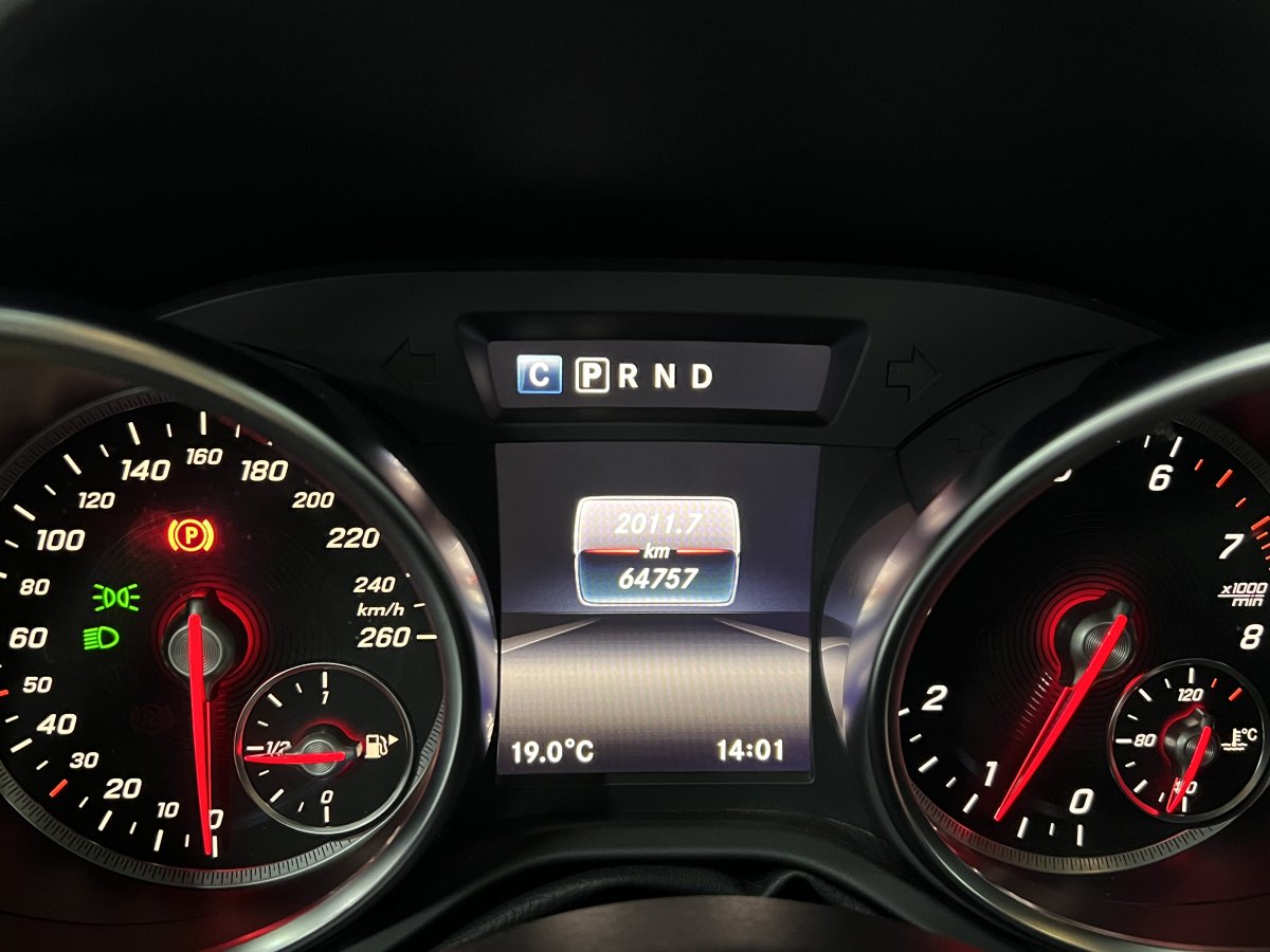 Mercedes-Benz SLC Class 2019 #8 Mercedes-Benz SLC Class 2019 car image #8