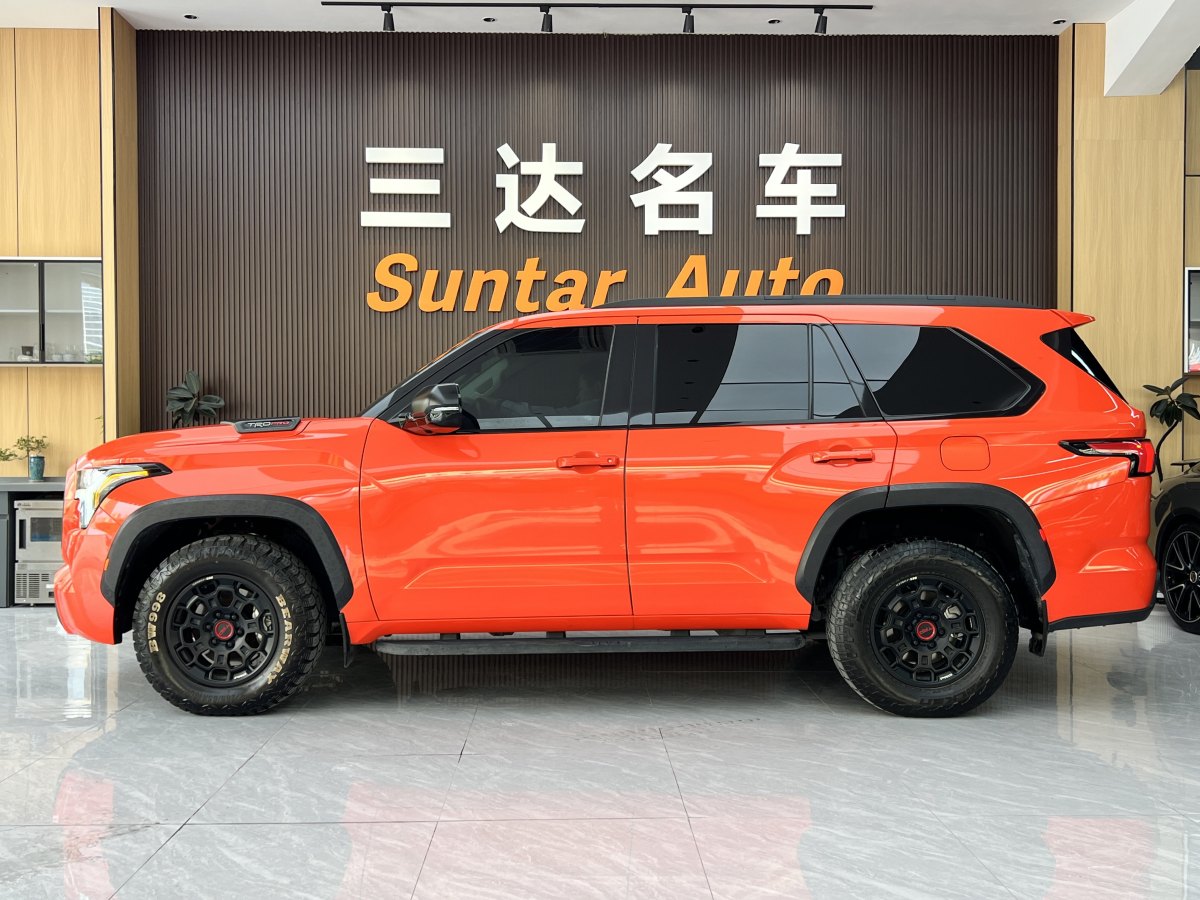 Toyota Sequoia 2024 #8 Toyota Sequoia 2024 imagen de coche #8