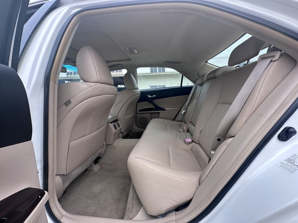 日产 风度 2011 汽车图片 #8