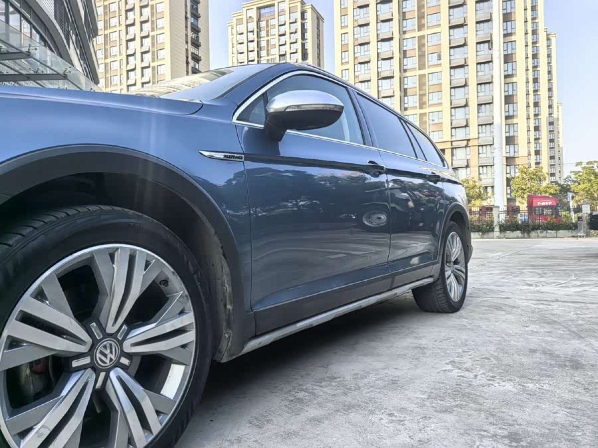 Volkswagen Passat Variant 2017 immagine di auto #8