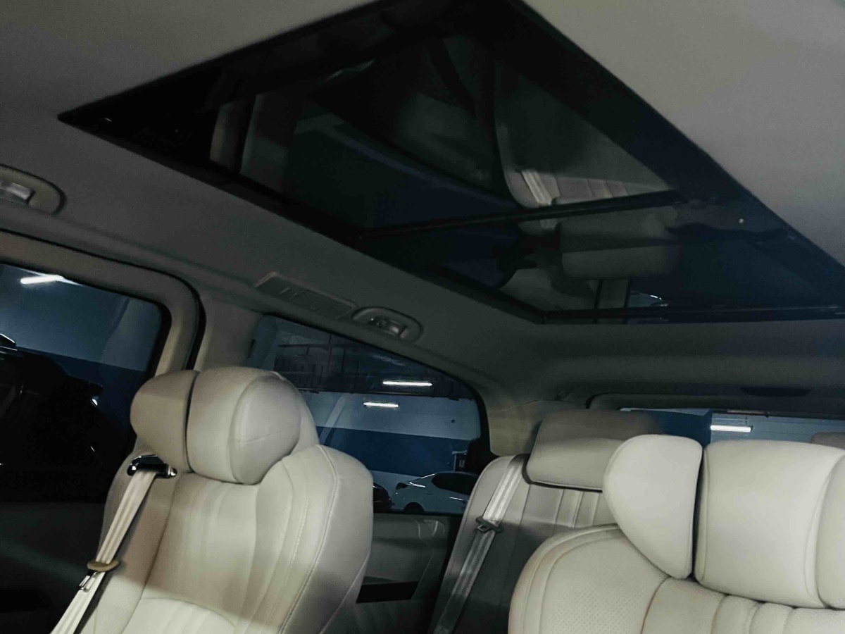 Mercedes-Benz Viano (Imported) 2014 #8 Mercedes-Benz Viano (Imported) 2014 car image #8