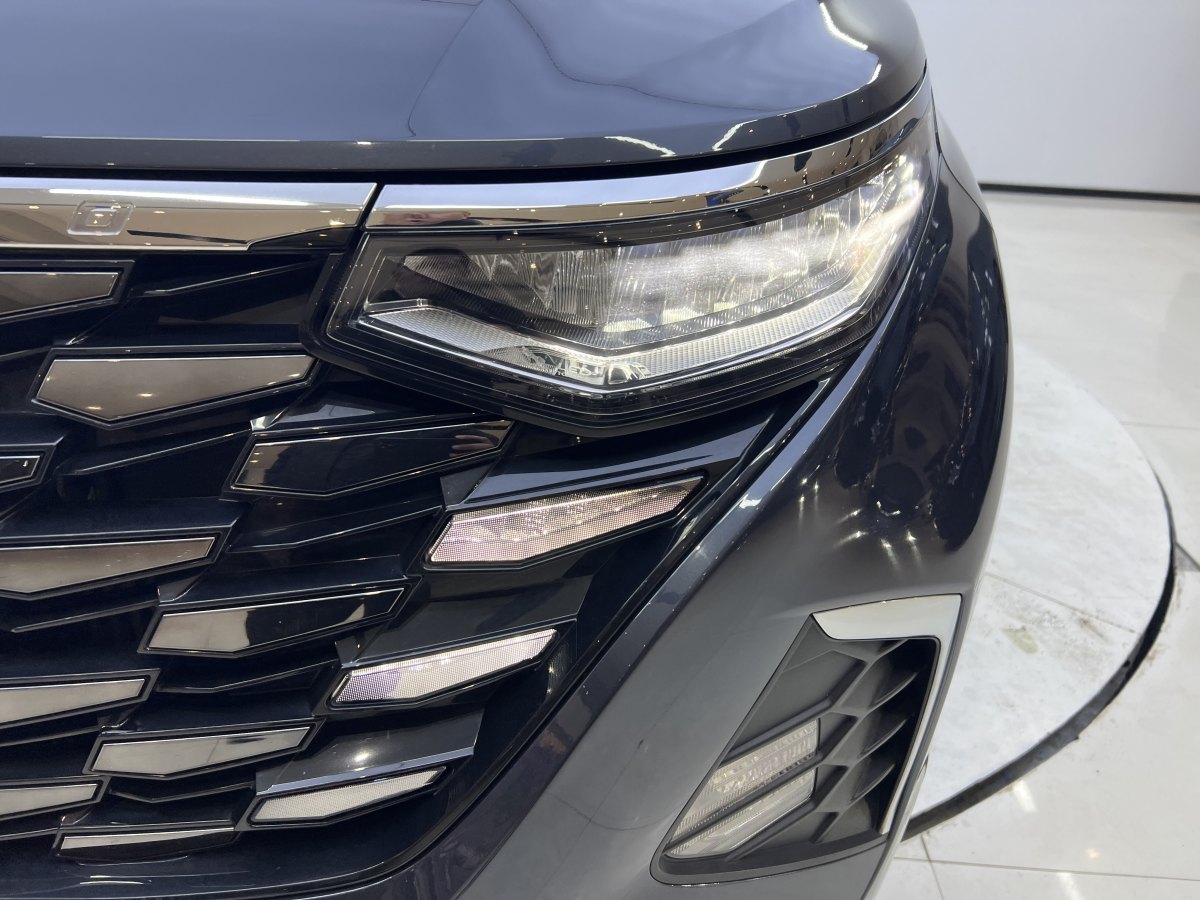 Hyundai Custo 2023 car image #8