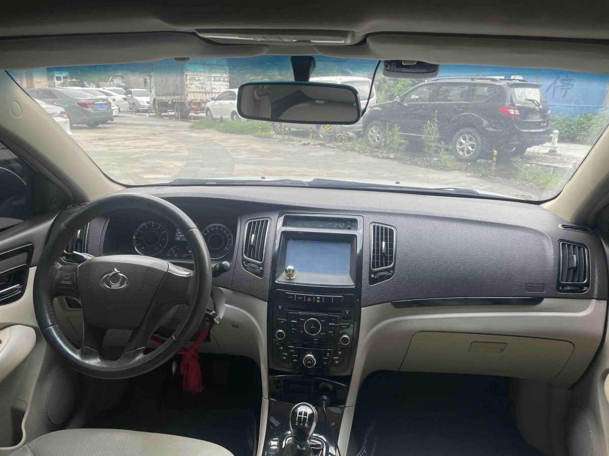 GEELY GC7 2012 immagine di auto #8