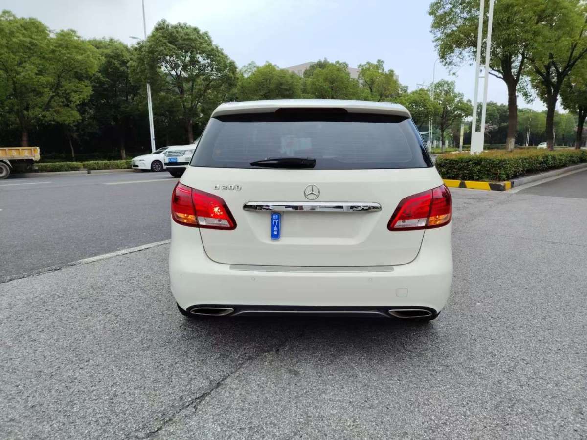 Mercedes-Benz B Class 2017 #8 Mercedes-Benz B Class 2017 car image #8