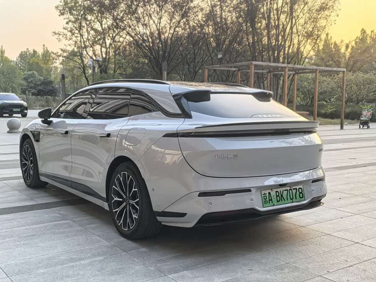 极氪 极氪007GT 2025 汽车图片 #8