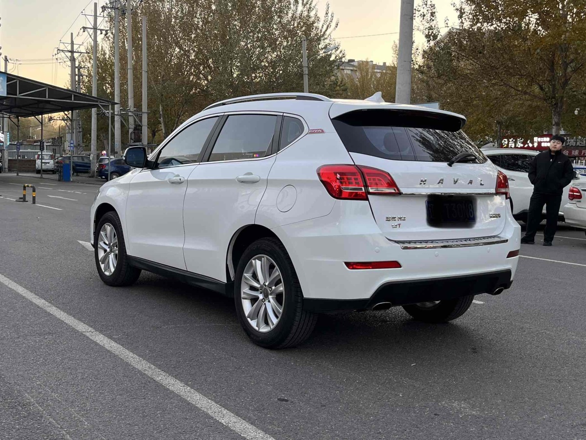 Haval H2 2015 #8 Haval H2 2015 car image #8