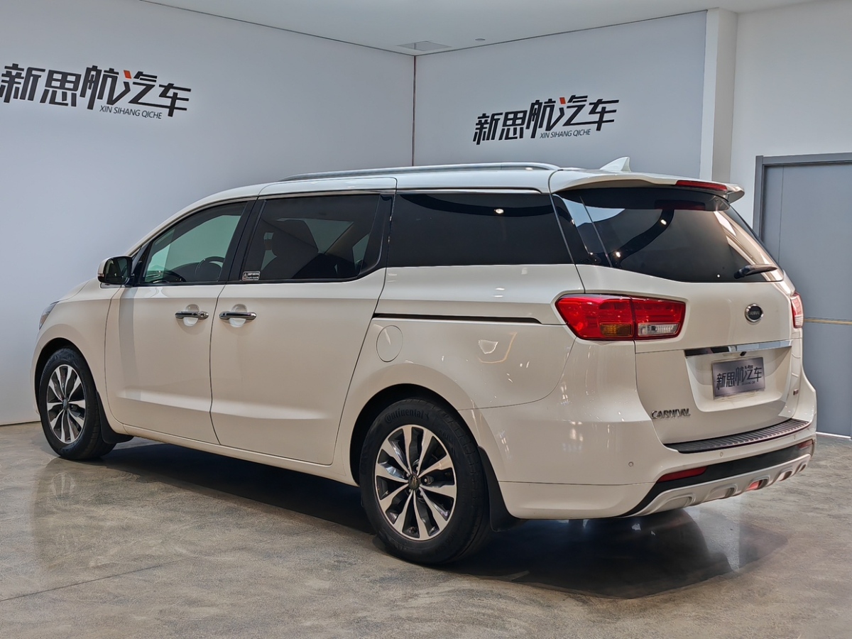 Kia Carnival (Imported) 2017 car image #8