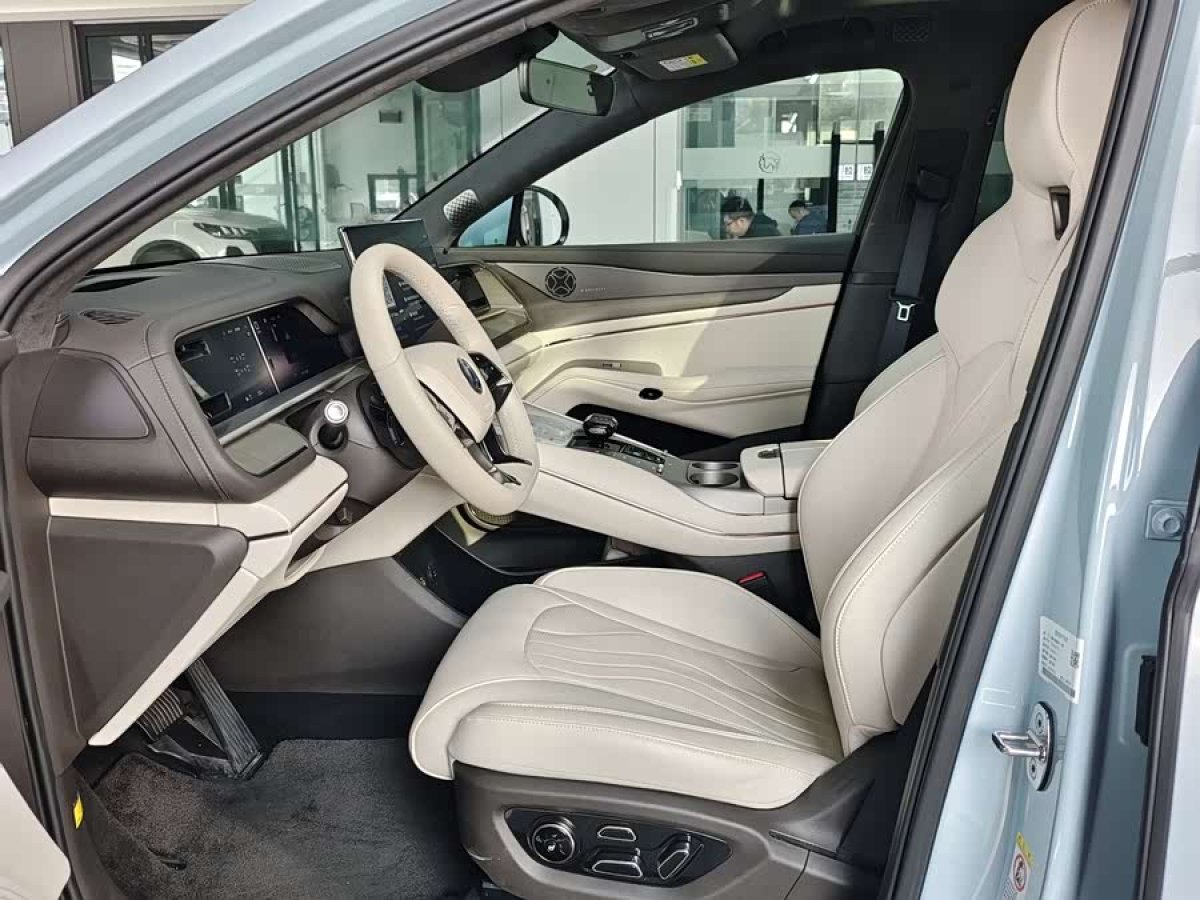 Denza N7 2024 car image #8