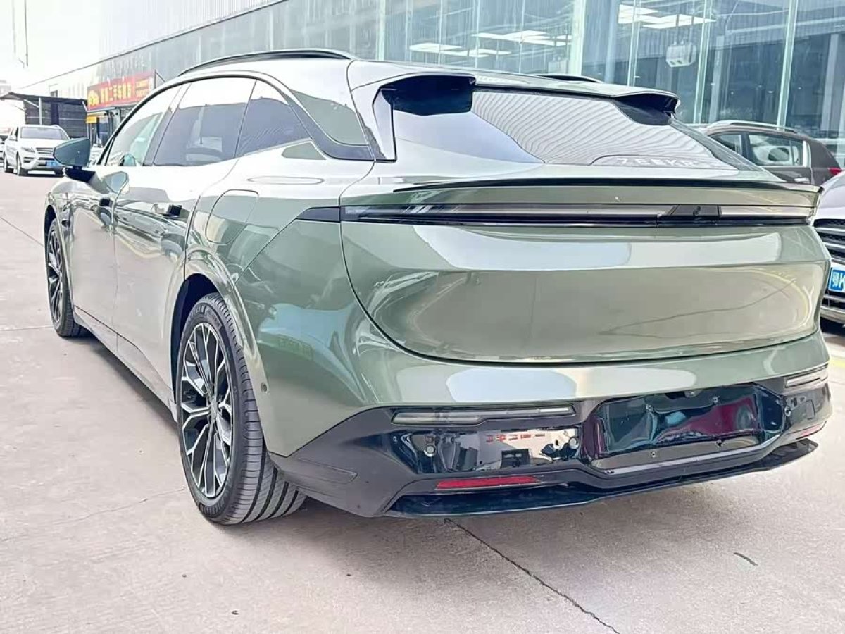 极氪 极氪007GT 2025 汽车图片 #8