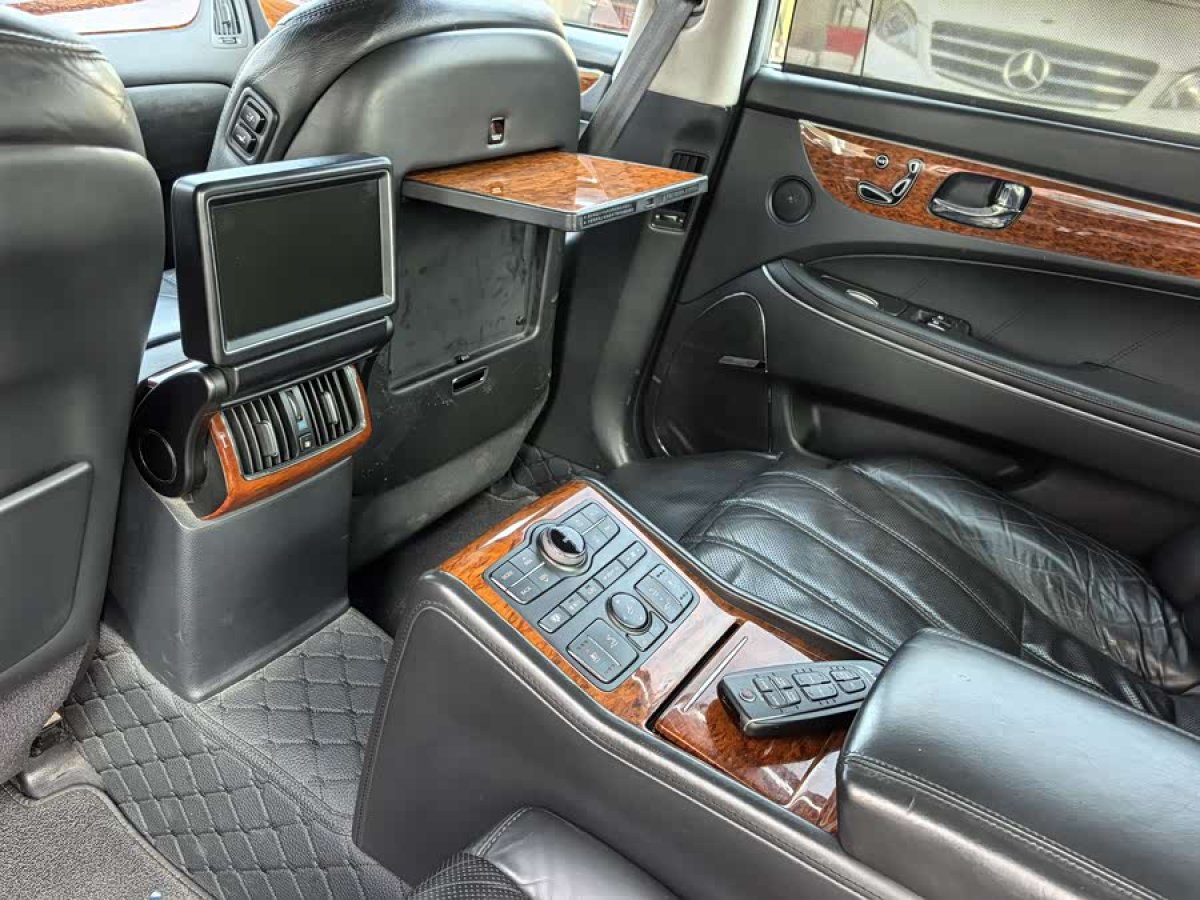 Hyundai Equus 2011 #8 Hyundai Equus 2011 car image #8