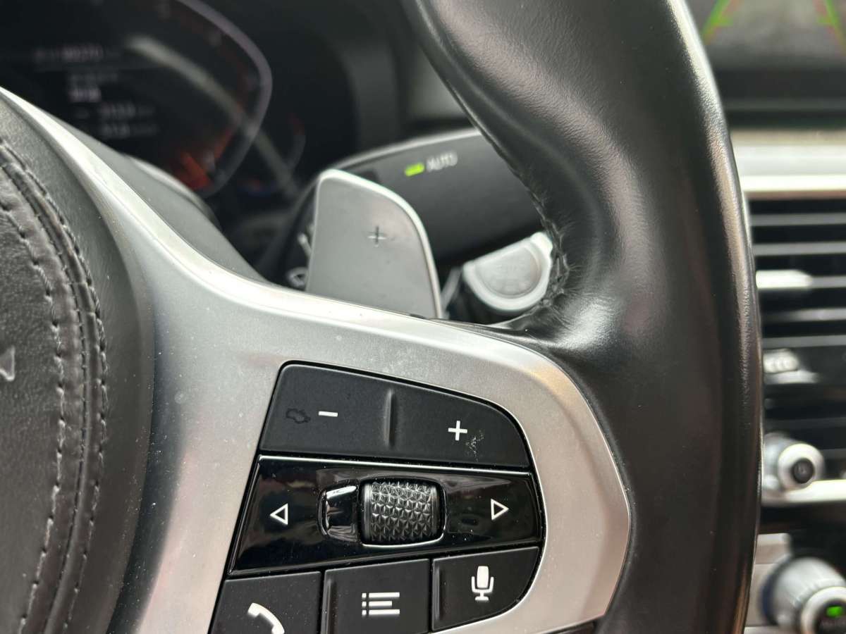 BMW 6 Series GT 2021 car image #8