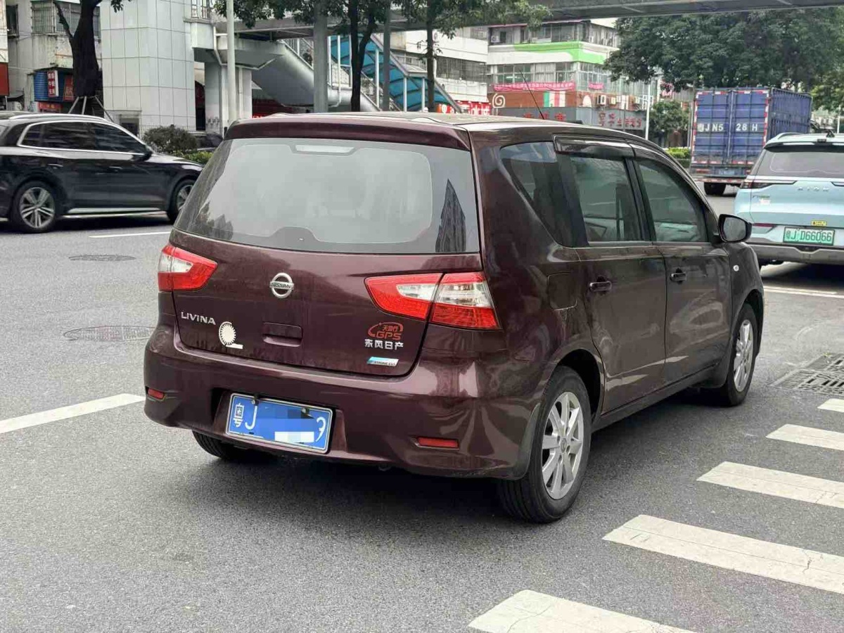 日产 骊威 2013 汽车图片 #8