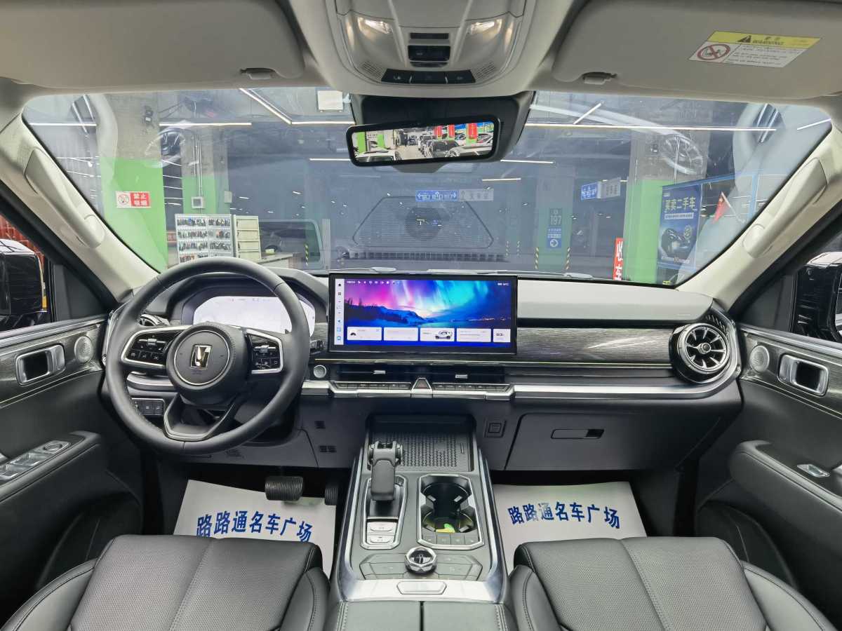 Tank 400 New Energy 2024 #8 Tank 400 New Energy 2024 car image #8