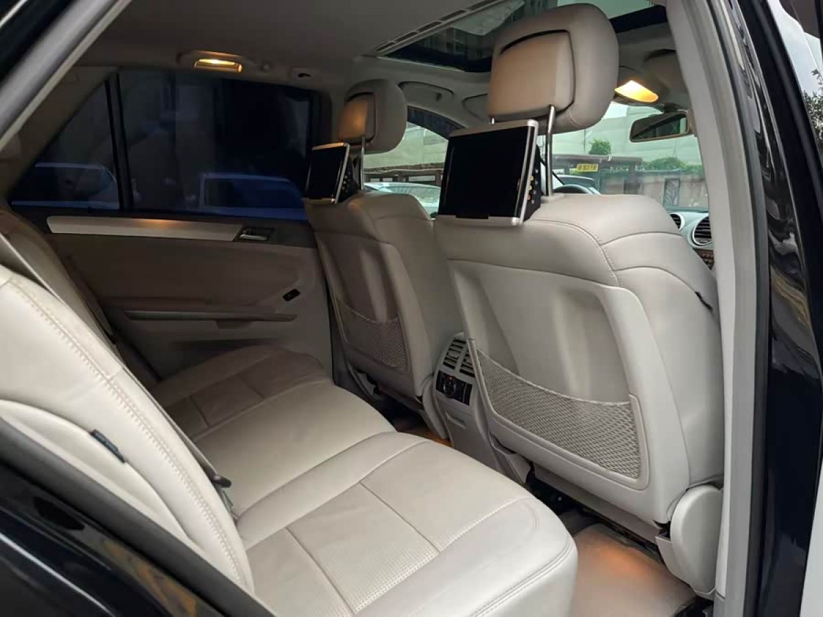 Mercedes-Benz M AMG 2012 image de voiture #8