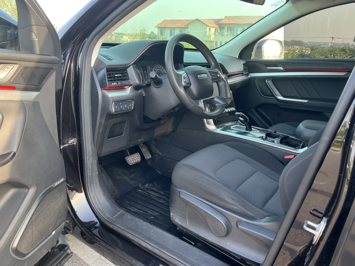 Haval H4 2019 #8 Haval H4 2019 car image #8