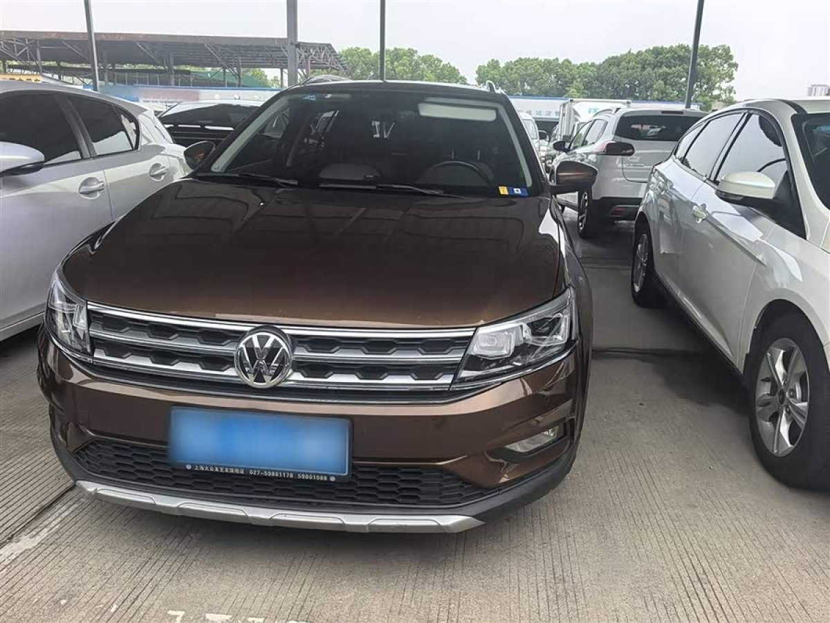 Volkswagen Cross Lavida 2016 immagine di auto #8