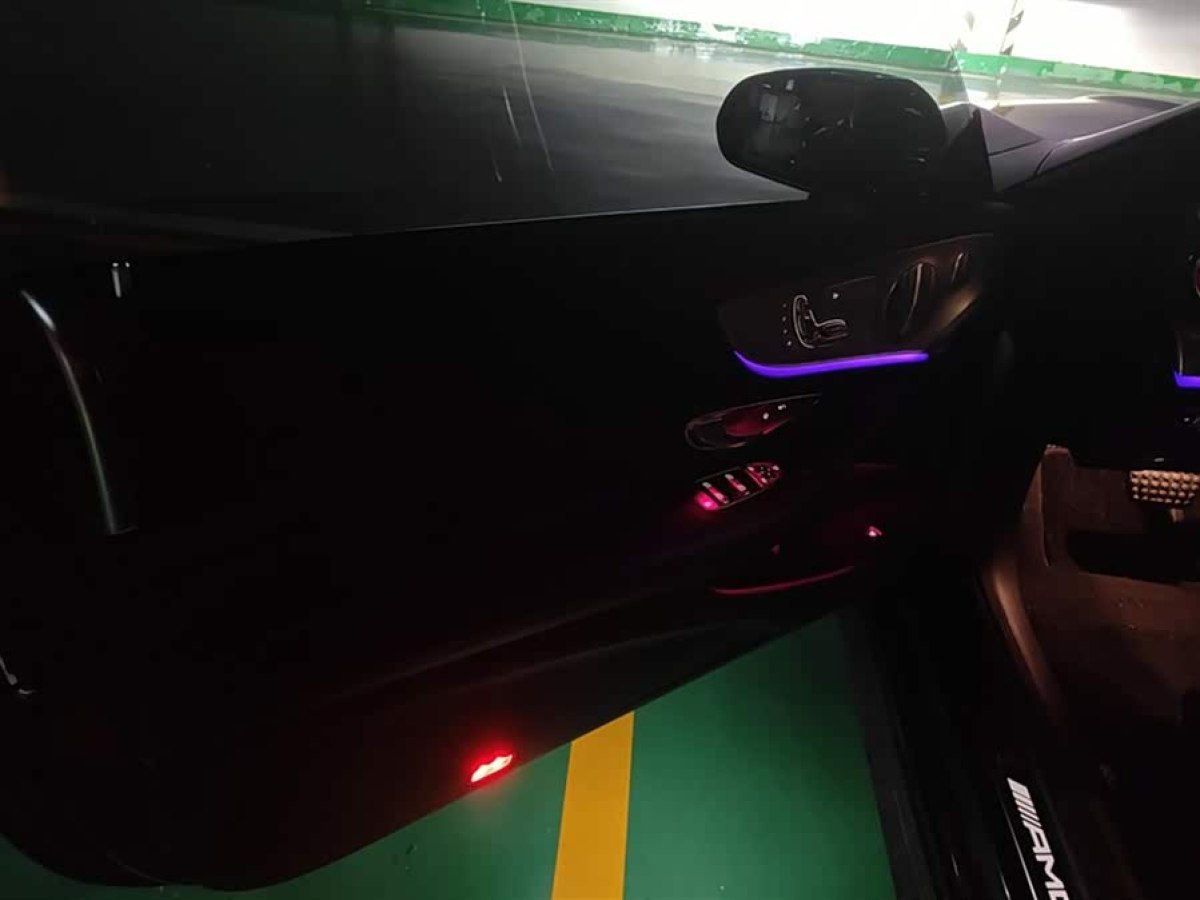 Mercedes-Benz E AMG 2019 immagine di auto #8