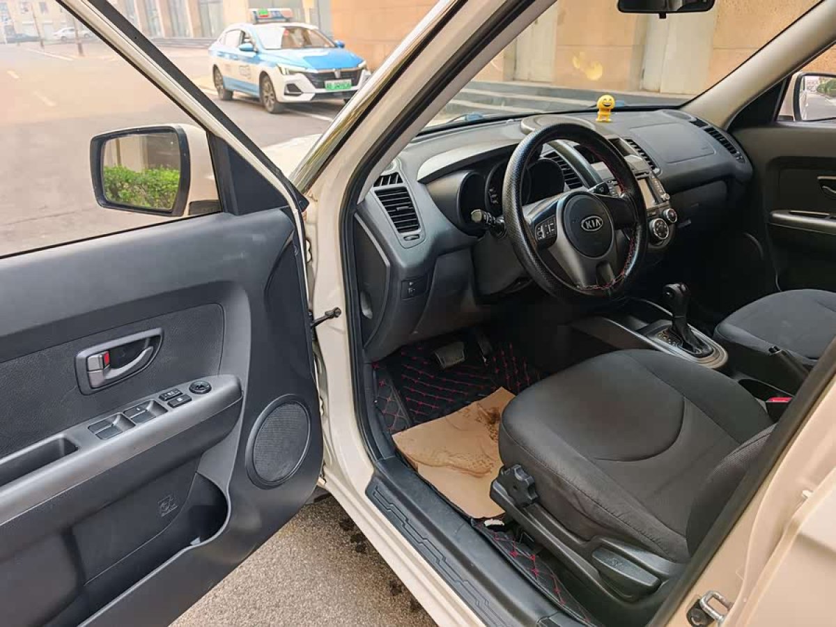 Kia Soul 2013 immagine di auto #8