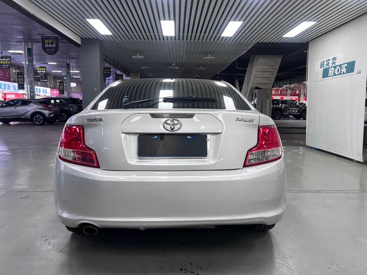 Toyota Zelas 2012 #8 Toyota Zelas 2012 car image #8